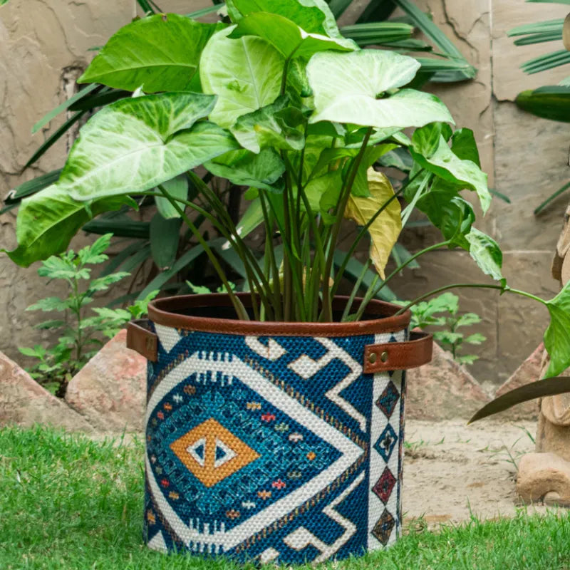 Mona B - TaruVastra Planter Large
