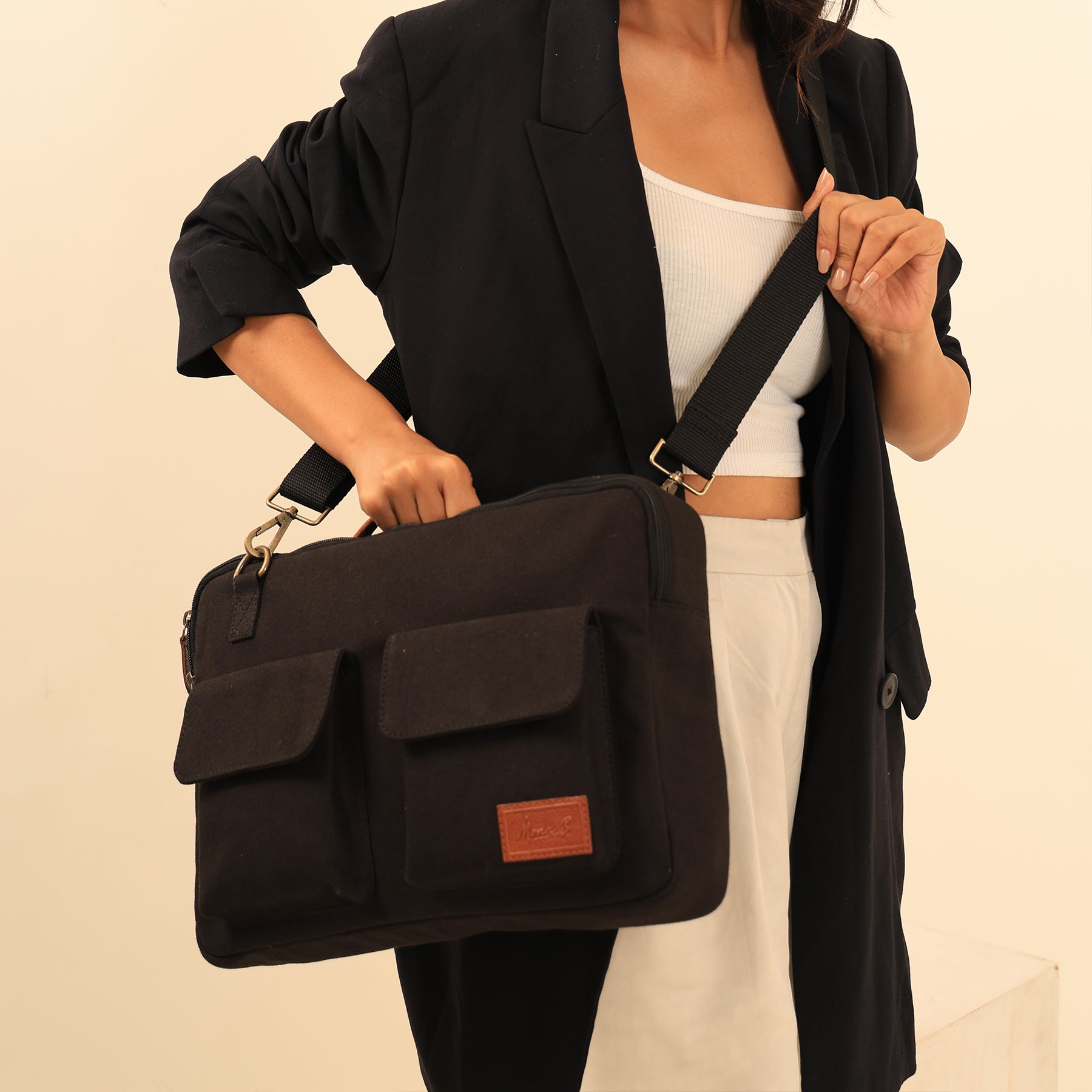 Cleveland Laptop Sleeve Bag for Men & Women – Stylish, Durable & Eco-Friendly - Black