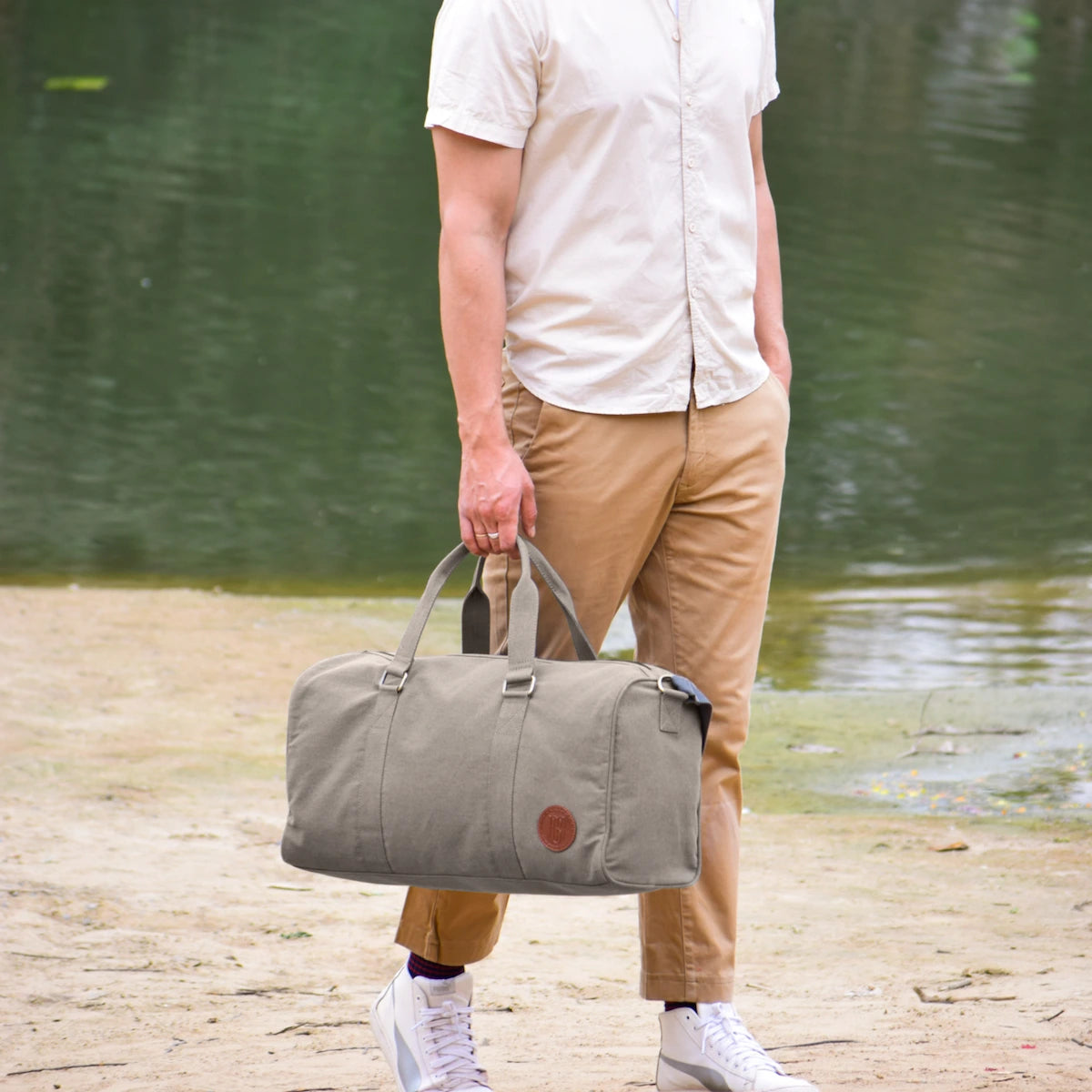 Ayn Duffle Bag For Men & Women 30L - Grey