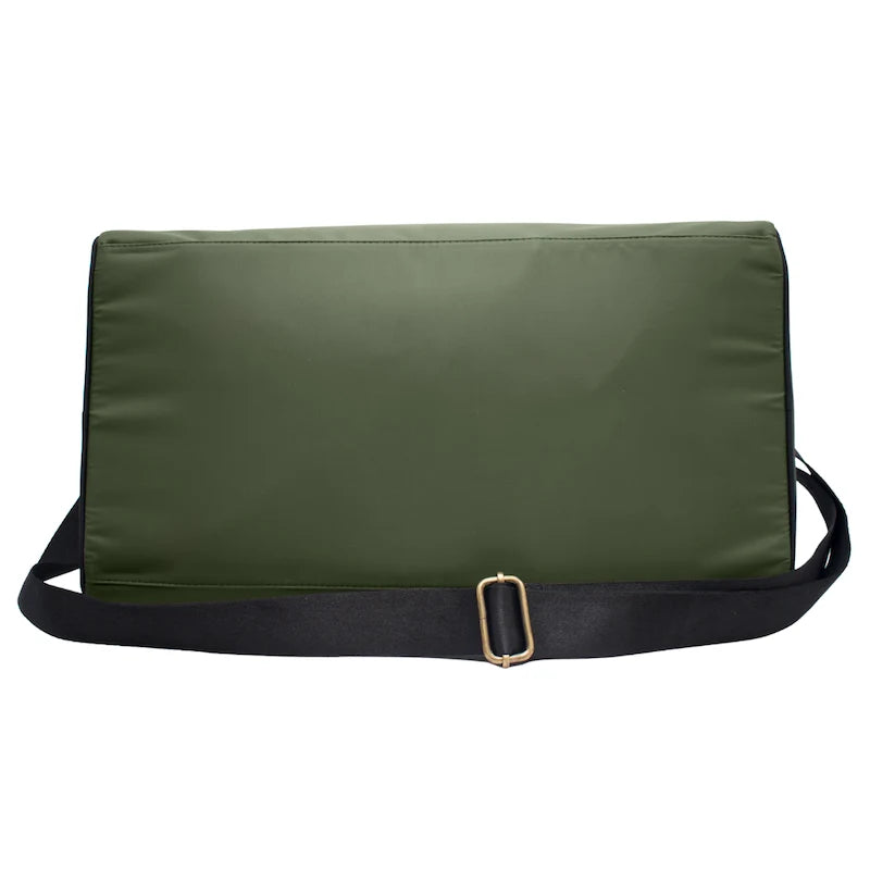 Voyager Duffel for Men and Women: Moss Green