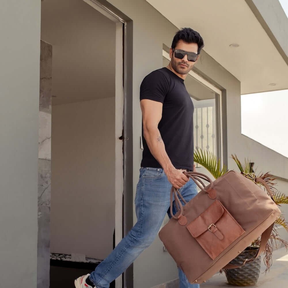 Mona B - Cord Duffle - Chocolate