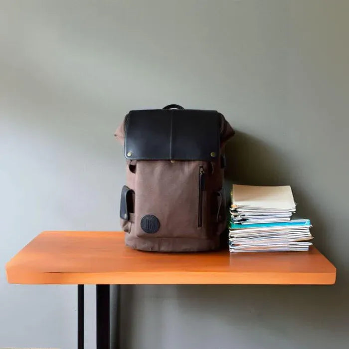 Gear Grid Backpack For Men And Women - Chocolate