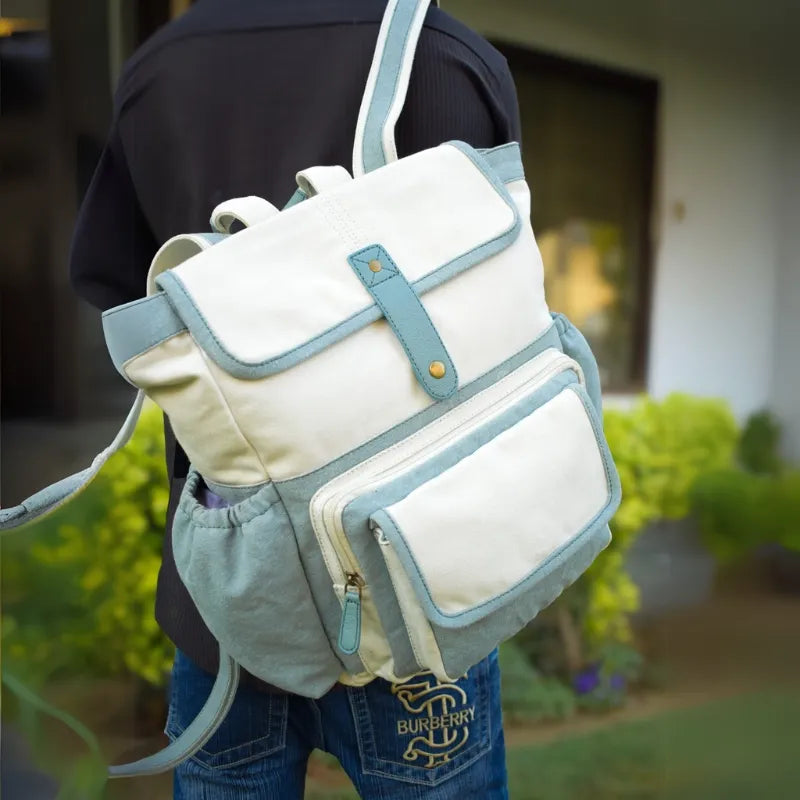 Dakota Daypack For Men & Women With Tablet Compartment