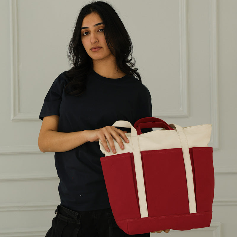 The Verde Panel Tote: Red