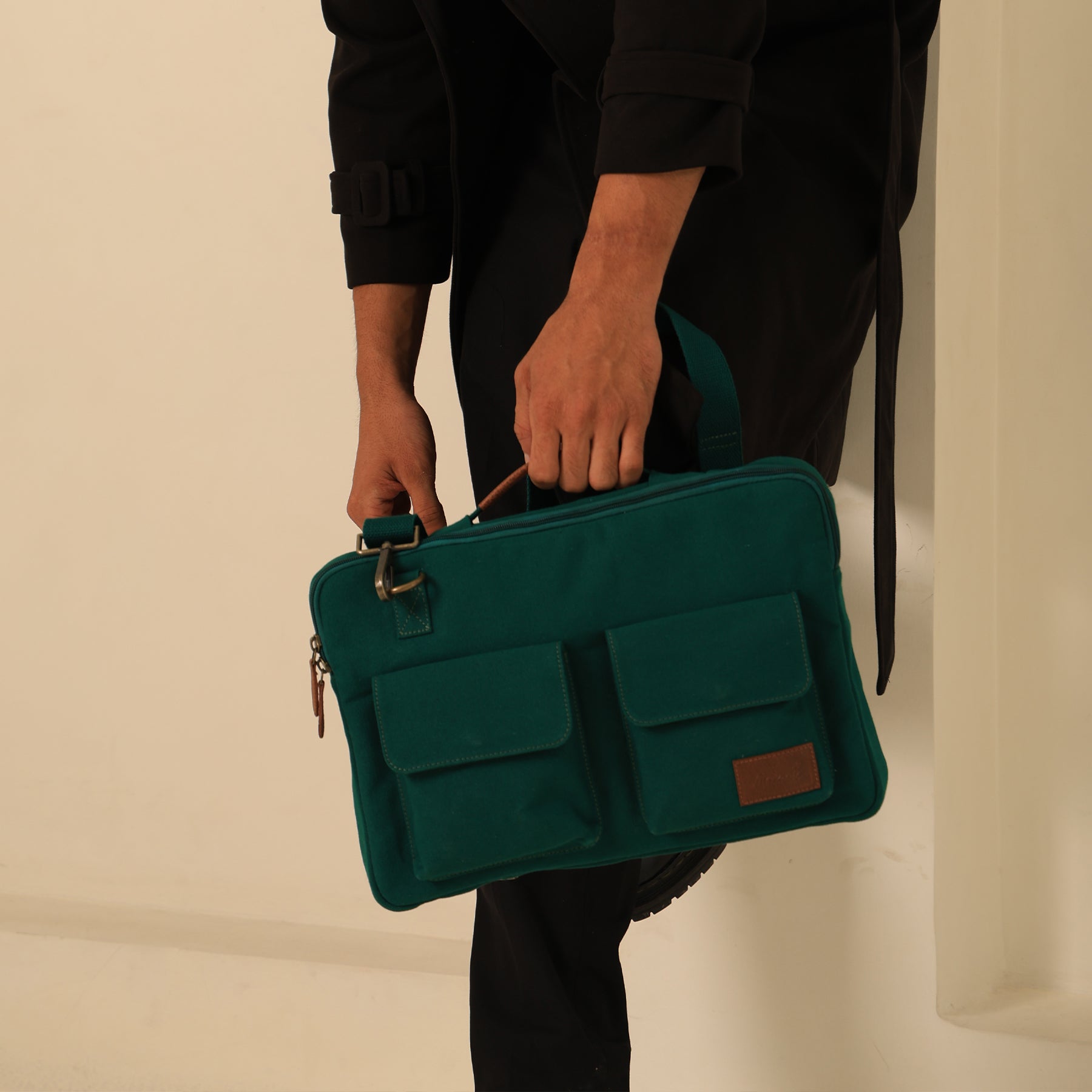 Cleveland Laptop Sleeve Bag for Men & Women Stylish, Durable & Eco-Friendly - Teal