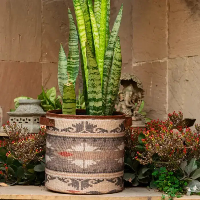 Mona B - Planterior Planter Oversized