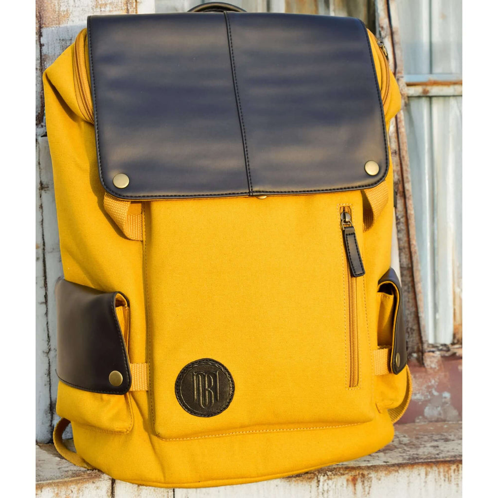 Gear_Grid_Backpack_For_Men_And