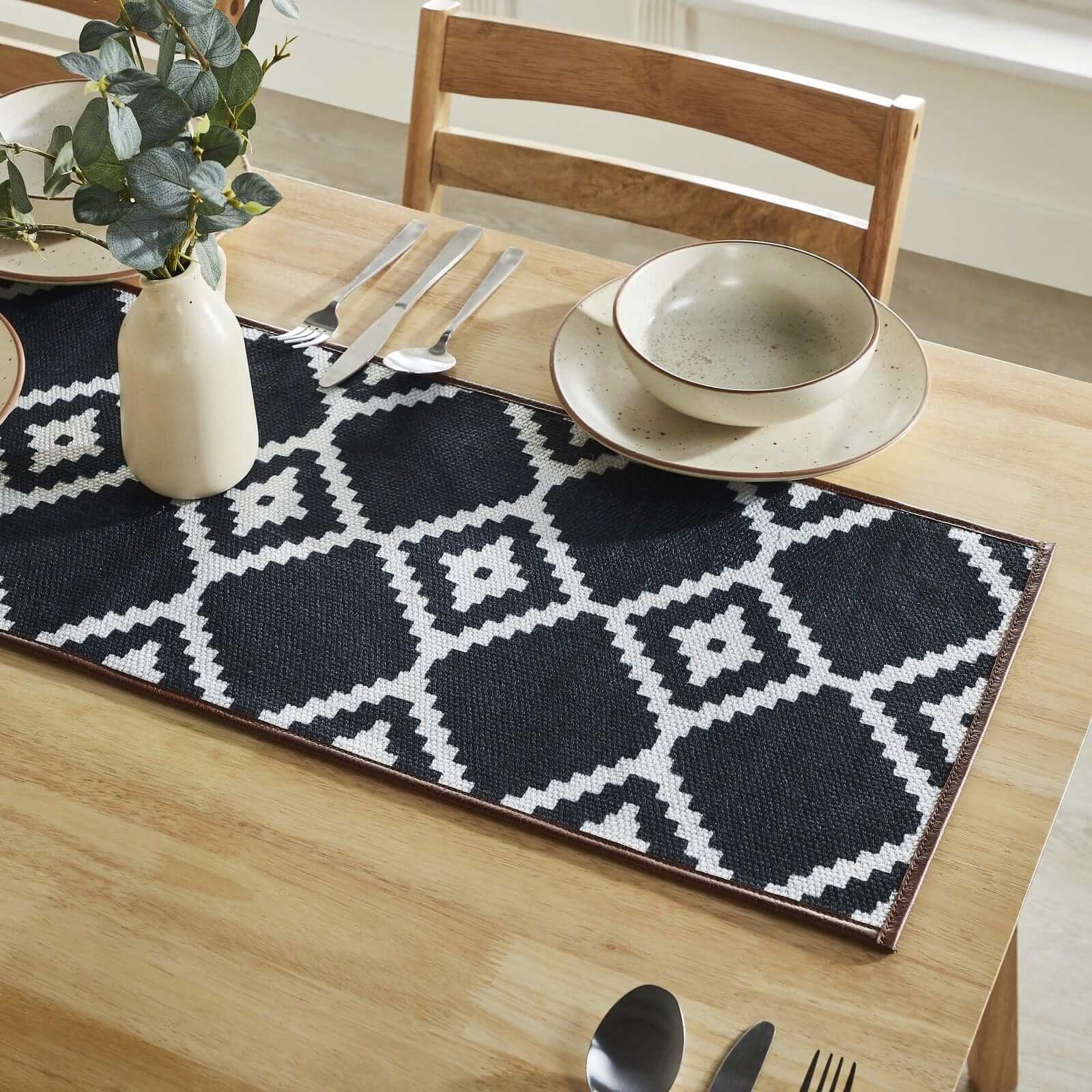Buy Table Runners Online India Starting from ₹1495 Mona B India